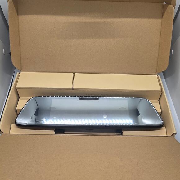 CROSSTOUR Car Recorder CR850 with Backup Cam New in Box - Picture 2 of 8